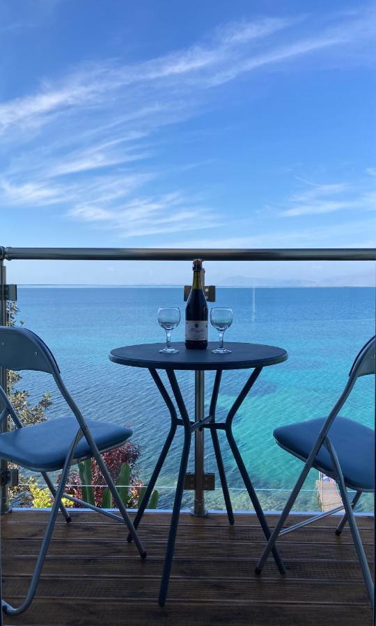 Villa Evita Mesongi Bagian luar foto