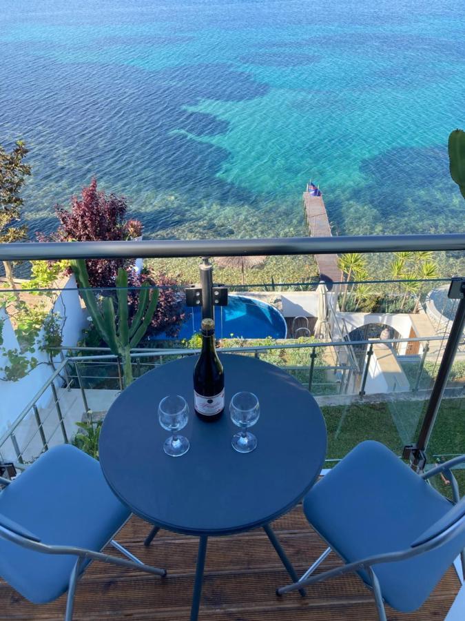 Villa Evita Mesongi Bagian luar foto